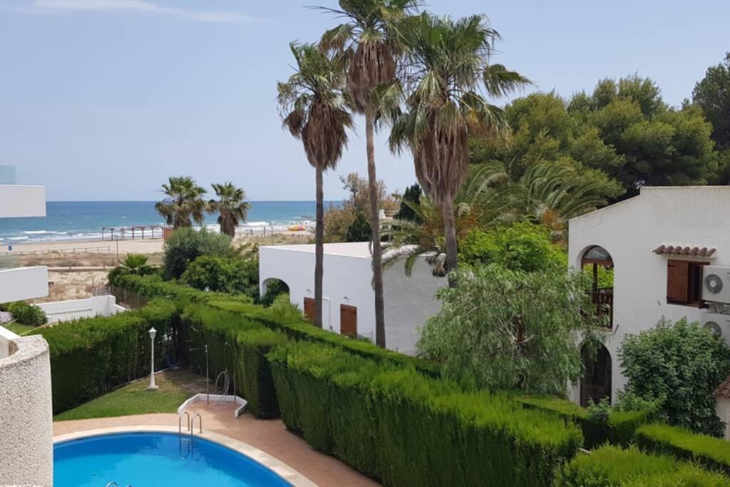 Neu Renoviertes Strandappartment Mit Meerblick Alcoceber Экстерьер фото